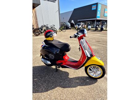VESPA PRIMAVERA 125